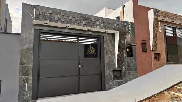 Casa à venda Parque Real - R$425.000,00
