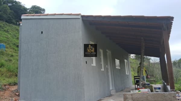 Área Residencial/Comercial R$ 2.250,00