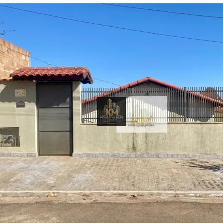 Casa à venda no Jardim Aeroporto - 300.000,00