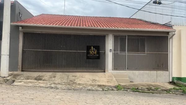 Casa à venda no Foch