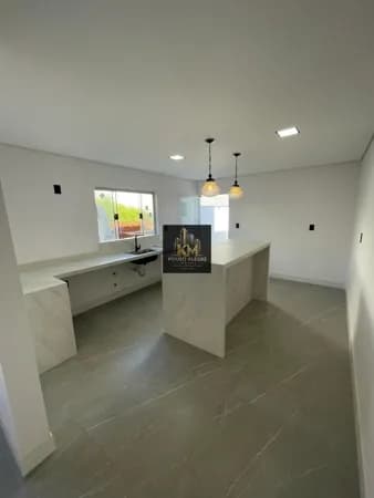 Casa à Venda no Parque Real - R$ 670.000,00