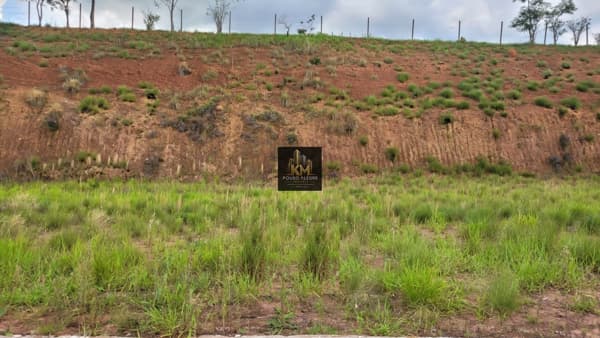 Terreno R$190.000,00 Cód:8475