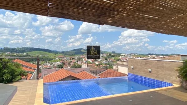 Casa Alto Padrão - R$6200,00
