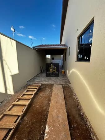 Casa à venda no Parque Real - R$380.000,00