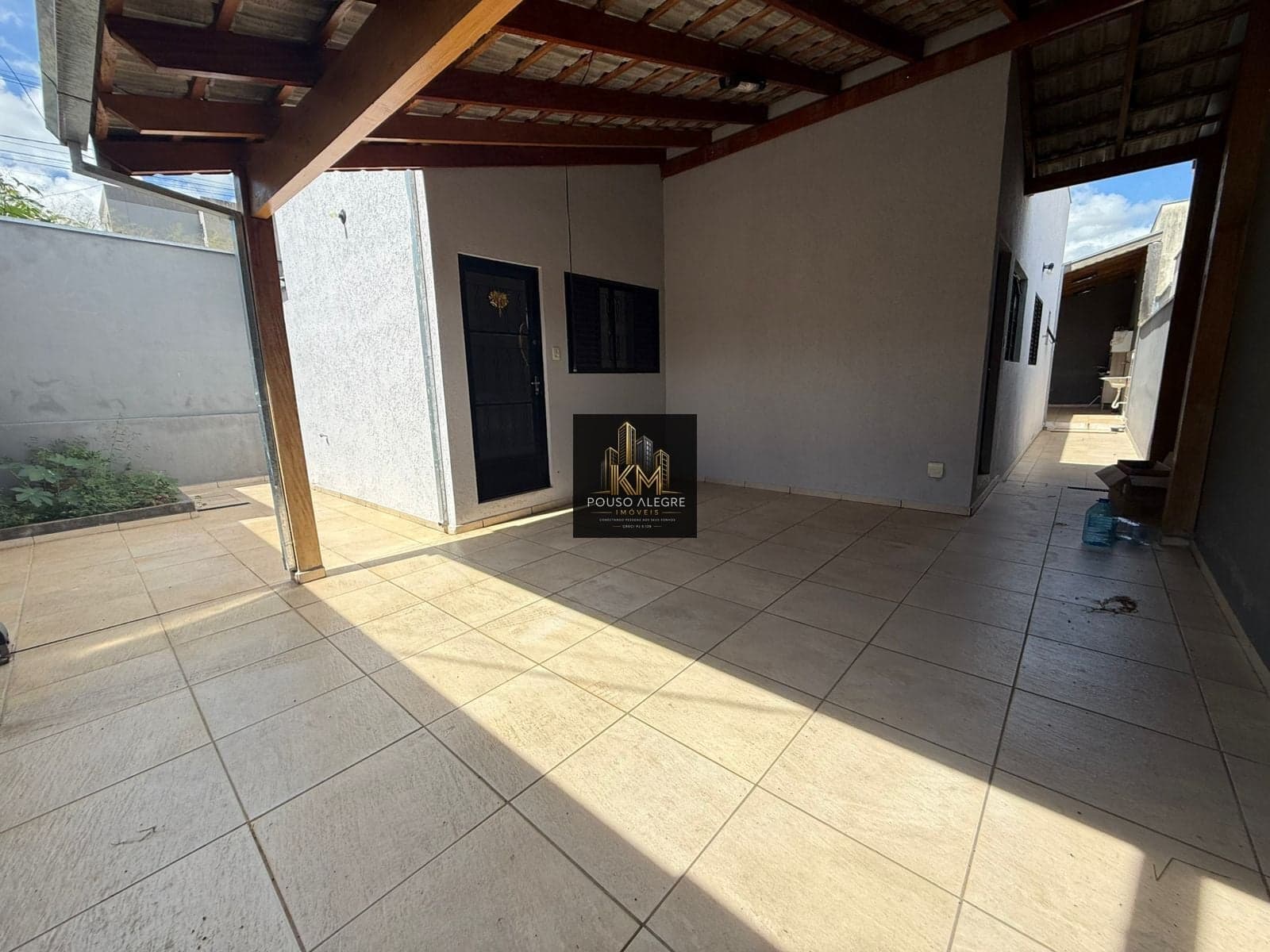 Casa à venda – Parque Real - R$ 440.000,00