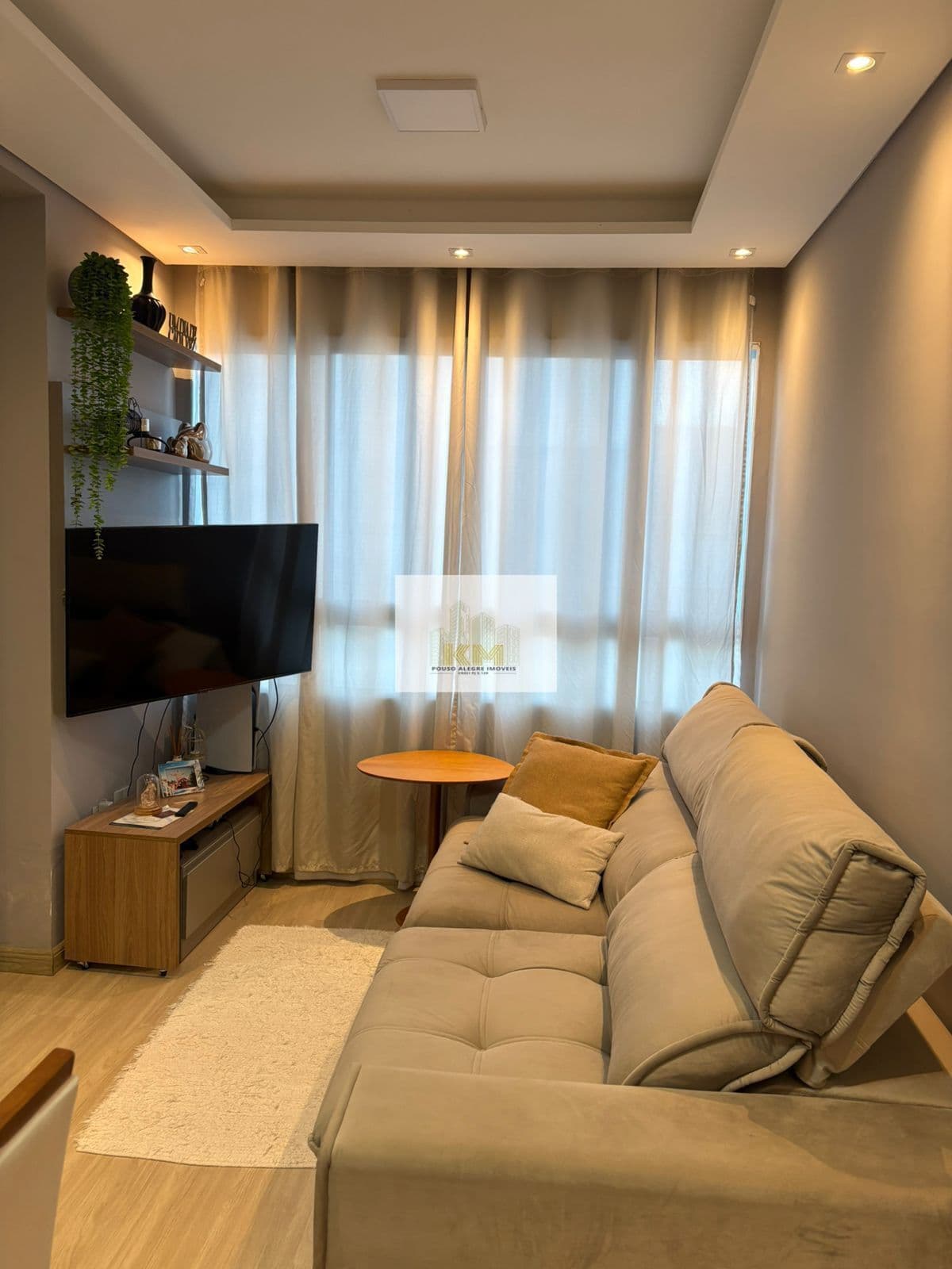Apartamento no Caminho das Montanhas - R$ 300.000,00