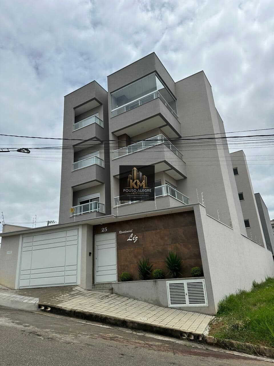 Apartamento em Dindinha, Pouso Alegre/MG
