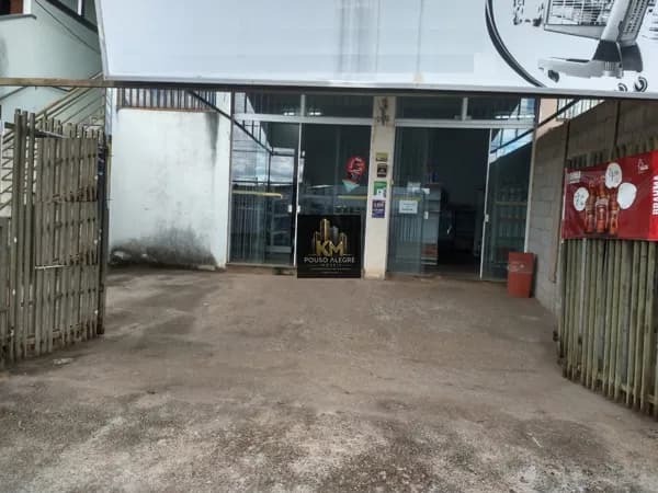 Sala/Conjunto em Pouso Alegre - Colina Verde