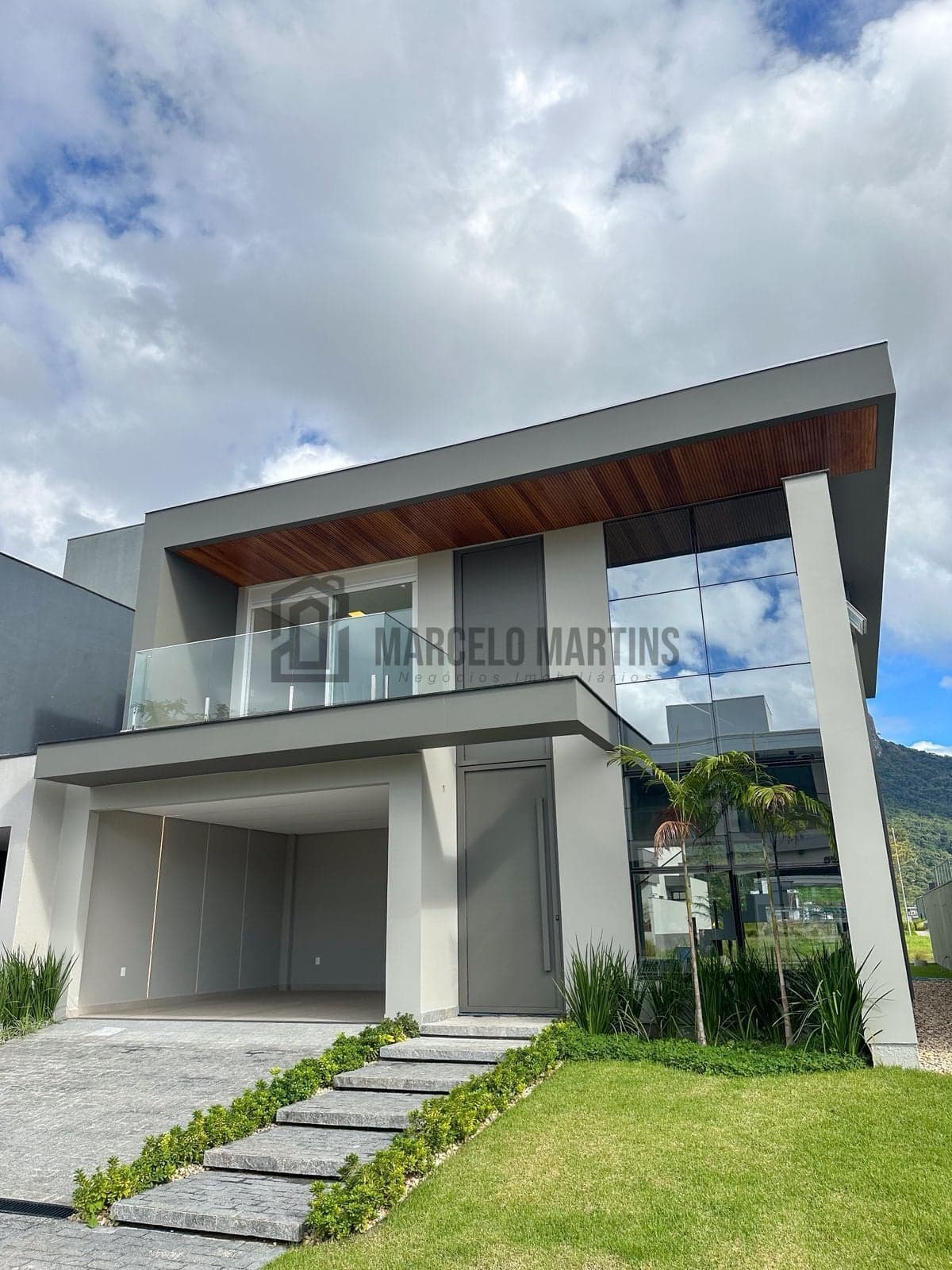 Casa Alto Padrão em Pedra Branca, Palhoça/SC