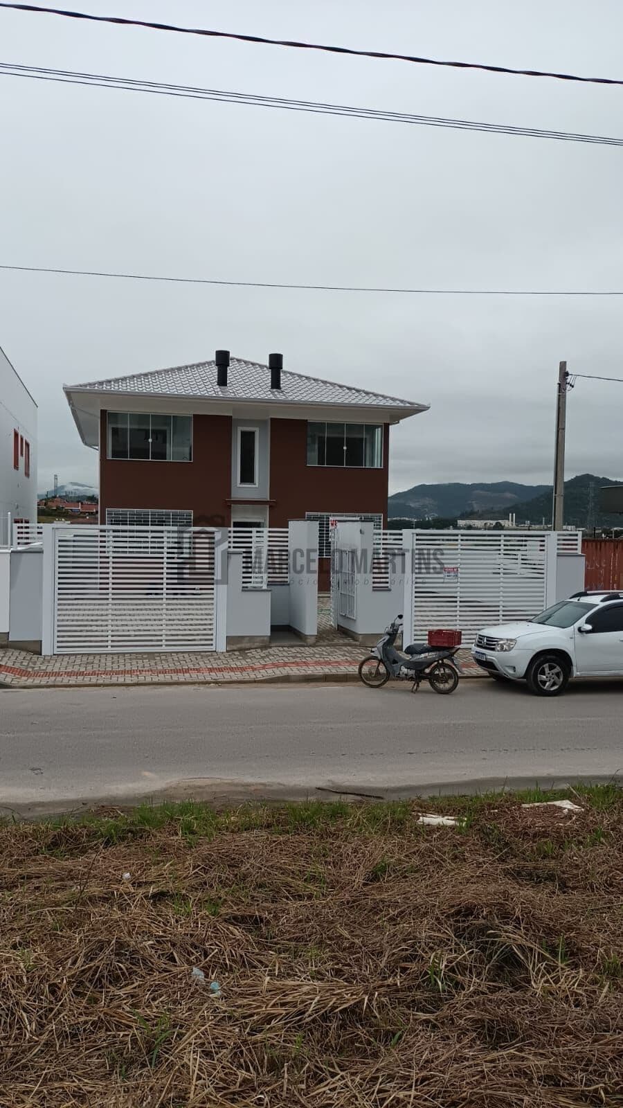 Apartamento com 2 Dormitórios e Suíte à Venda no Loteamento Green Village | São Sebastião | Palhoça/SC