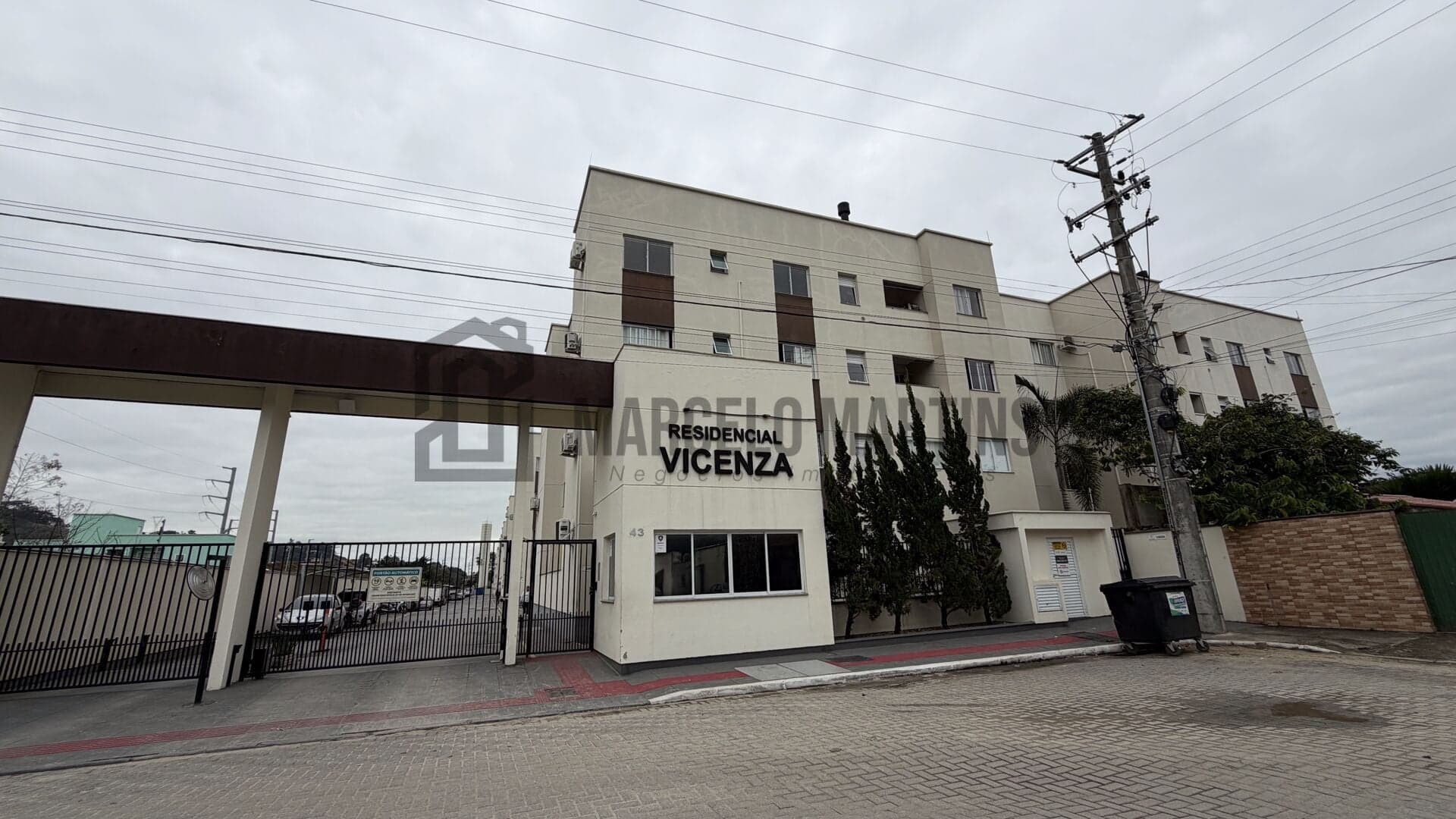 Apartamento de 2 dormitórios à venda no Residencial Vicenza – Palhoça/SC
