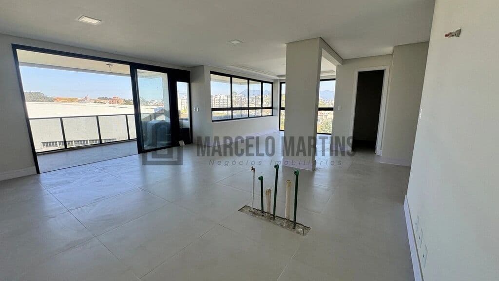 Apartamento Alto Padrão em Pedra Branca, Palhoça/SC