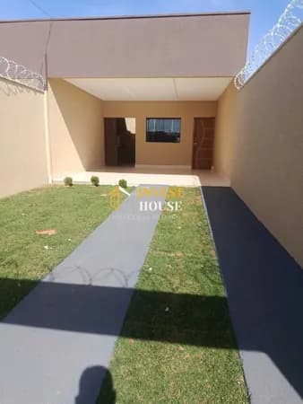 Casa no Jardim Primavera 2/4, suíte