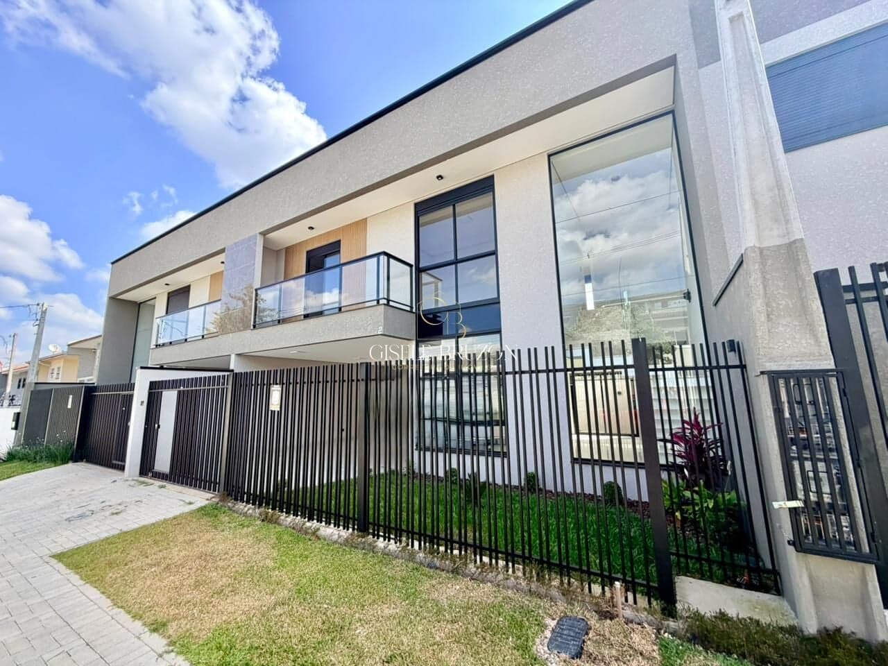 Sobrado de Alto Padrão à venda - Bairro Cidade Jardim- SJP