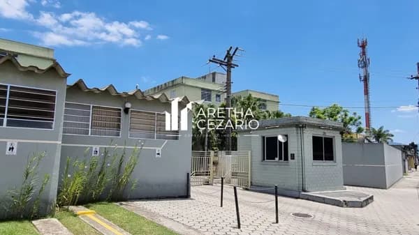 Apartamento com 02 Dormitórios à venda, 54m² por R$ 170.000,00 - Estiva - Taubaté - SP