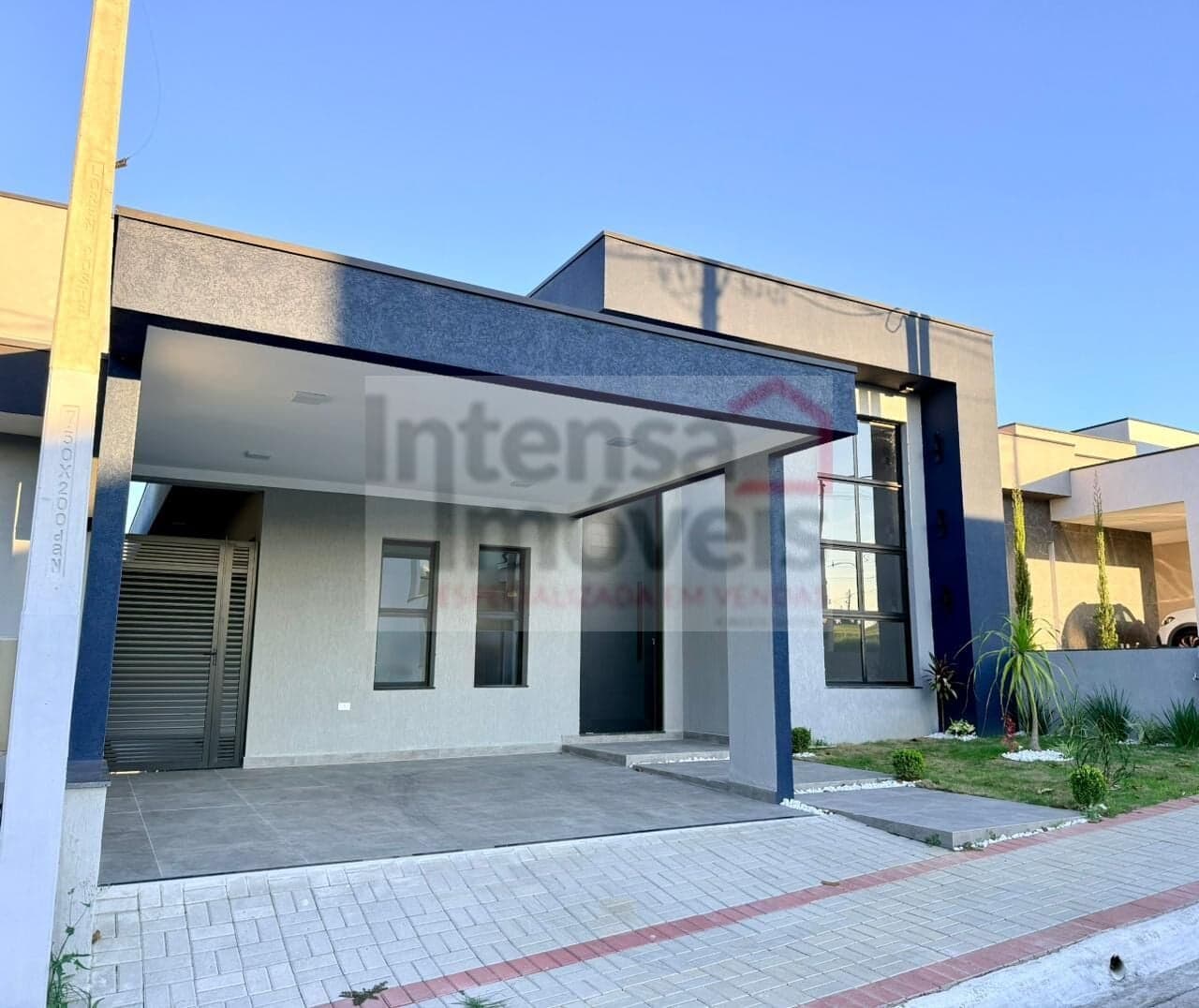 Casa de Condomínio em Tremembé - Caminho Novo