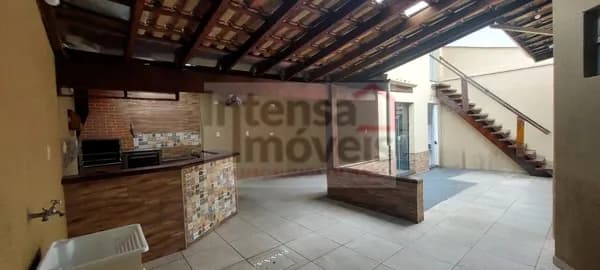 Casa em Pindamonhangaba - Jardim Santa Cecília