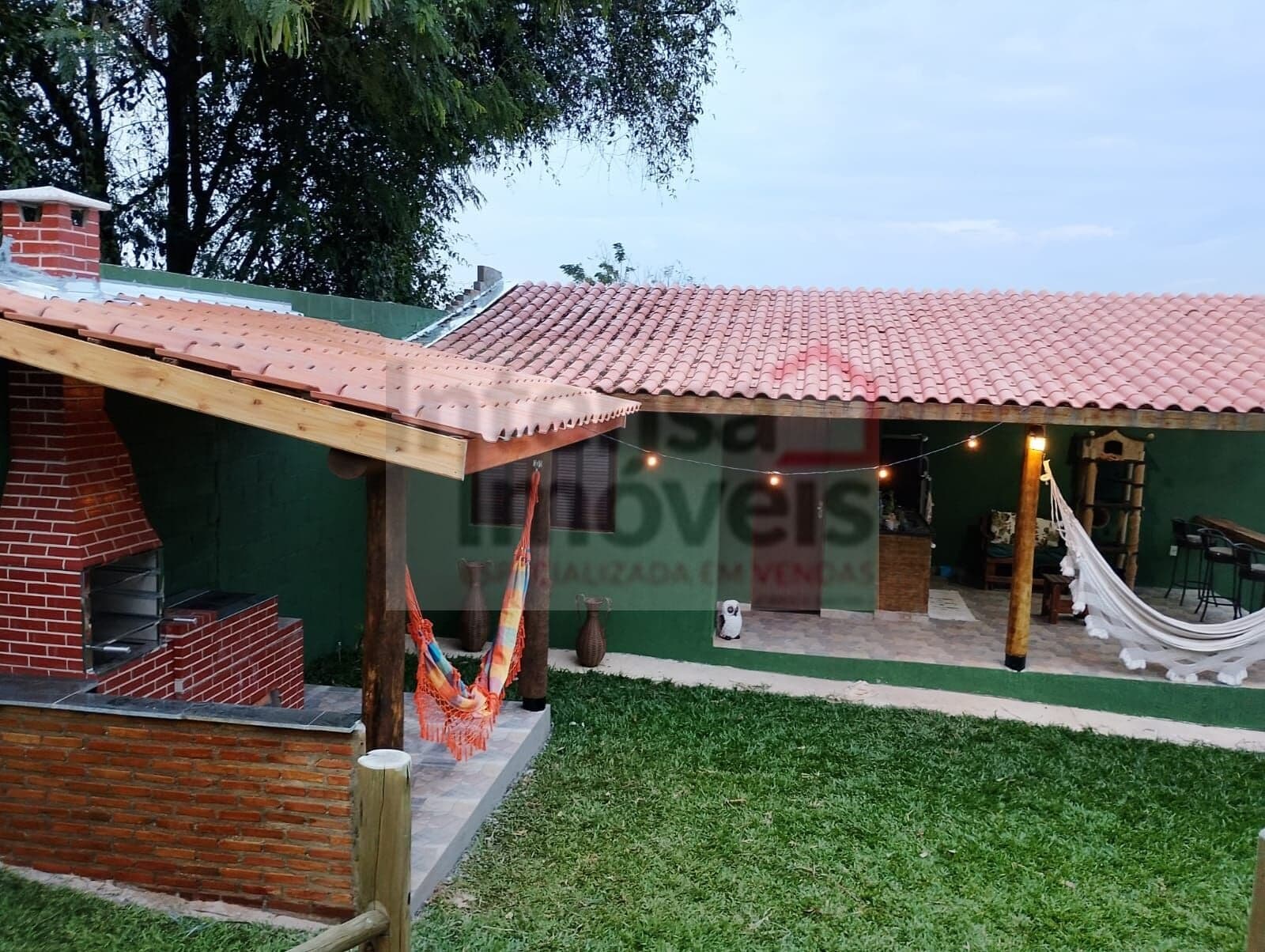 Fazenda/Sítios/Chácaras em Pindamonhangaba - Goiabal