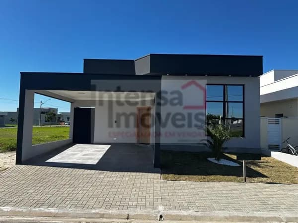 Casa de Condomínio em Tremembé - Loteamento Residencial Pérola do Vale