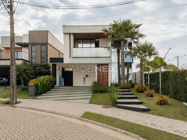 Cidade Alpha - Terras 3 Casa duplex mobiliada e decorada