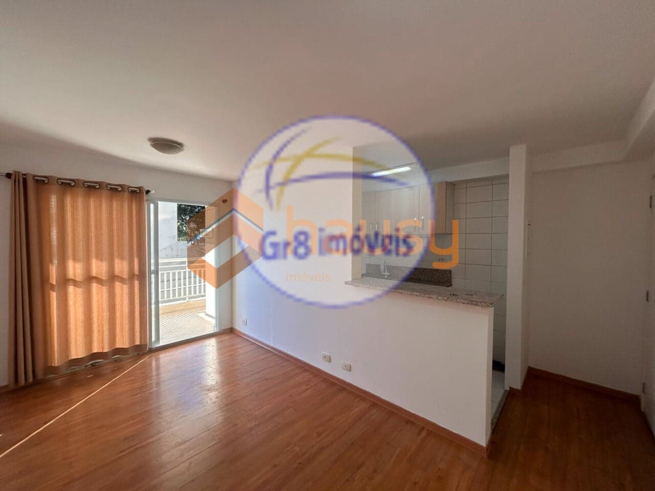 Apartamento próximo ao metrô São Joaquim e Vergueiro!