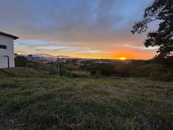 Lote/Terreno em Lavras - Alta Villa Bom Jesus