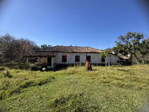 Fazenda/Sítios/Chácaras em Ijaci - Centro