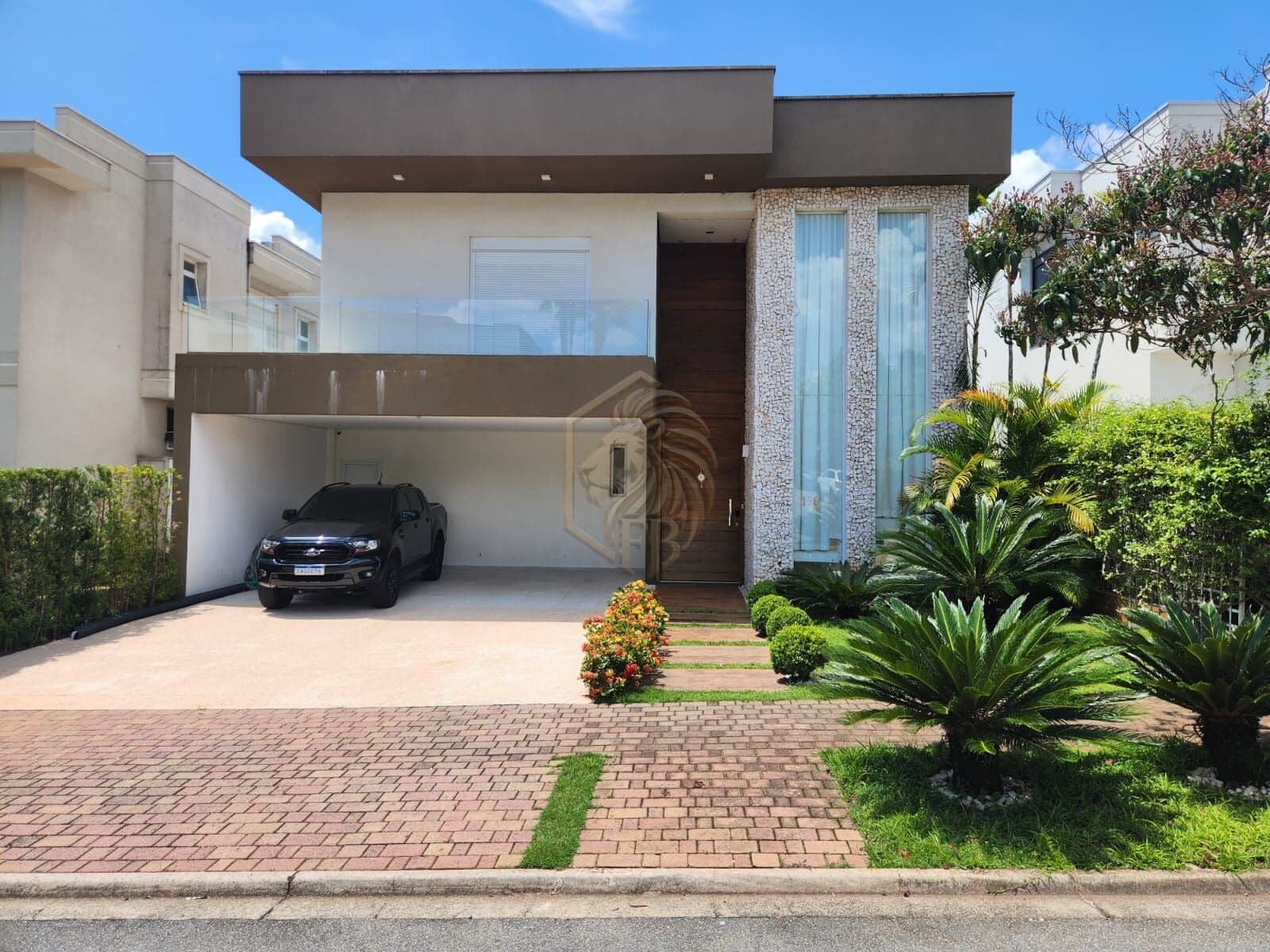 Casa em Santana de Parnaíba - Alphaville