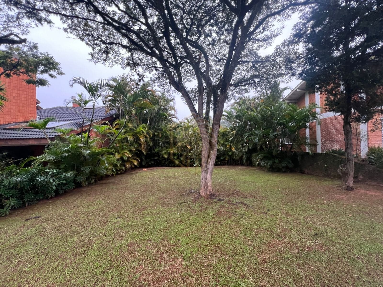 Lote/Terreno em Santana de Parnaíba - Alphaville