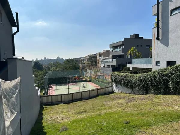 Lote/Terreno em Santana de Parnaíba - Alphaville
