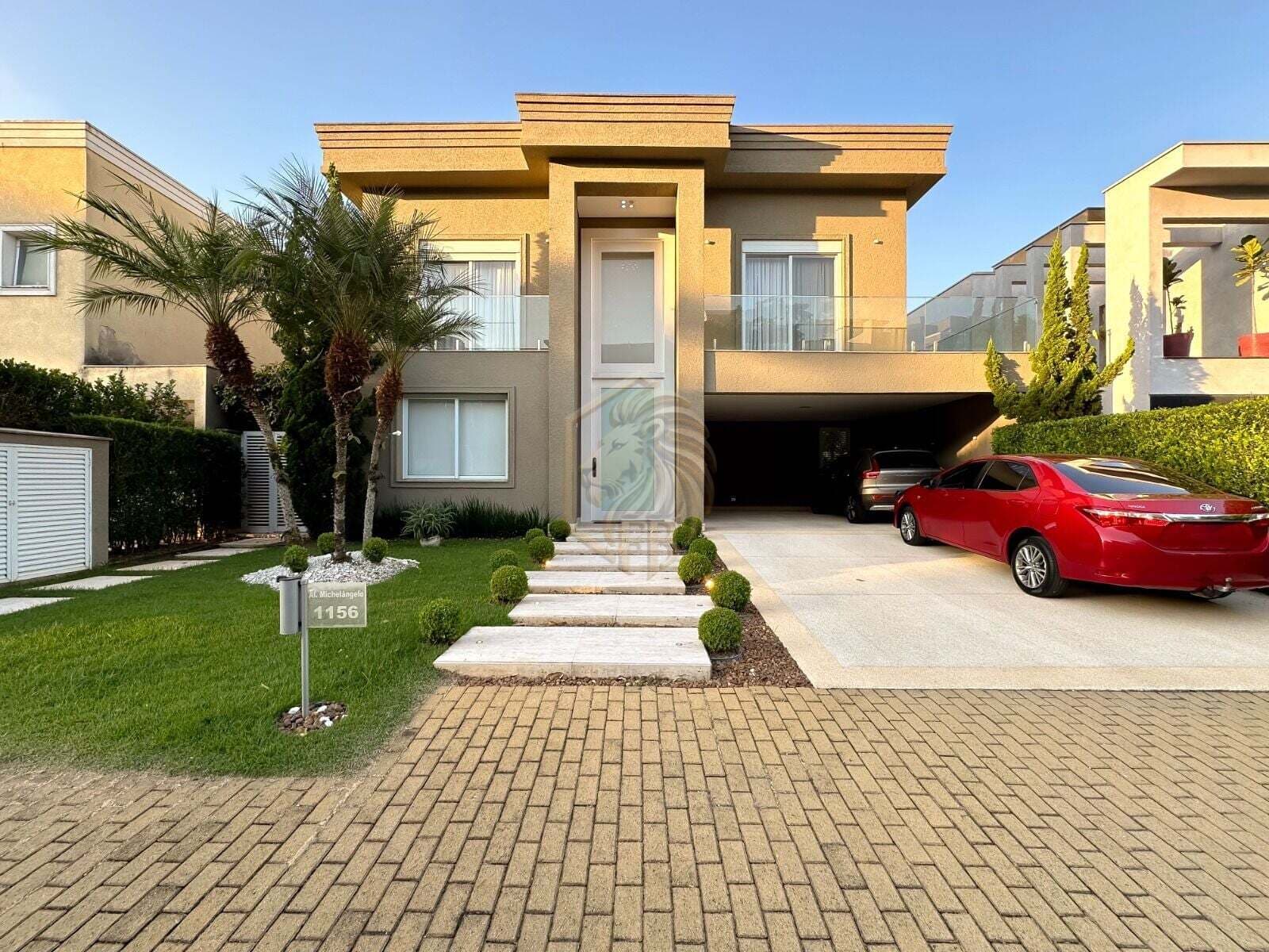 Casa em Santana de Parnaíba - Alphaville