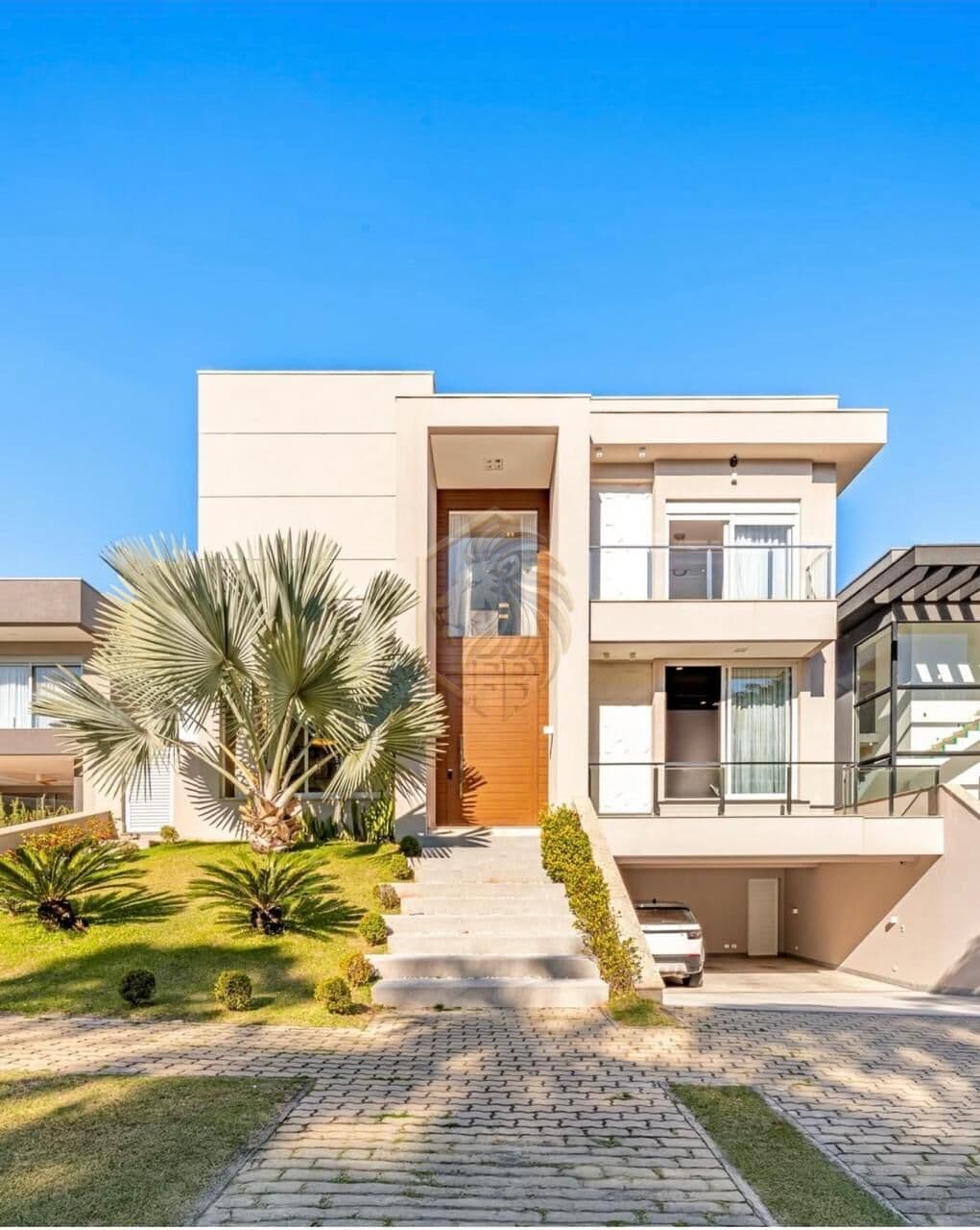 Casa em Santana de Parnaíba - Alphaville