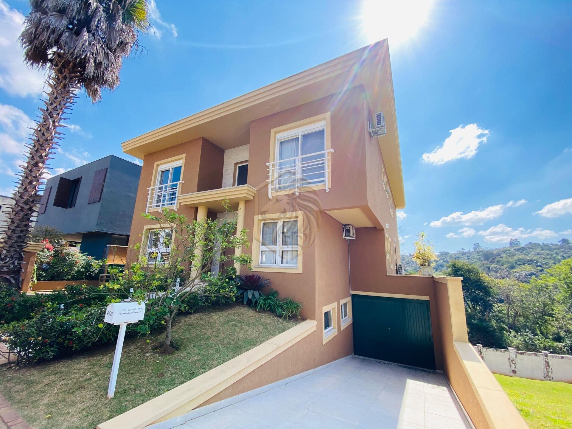 Casa em Santana de Parnaíba - Alphaville