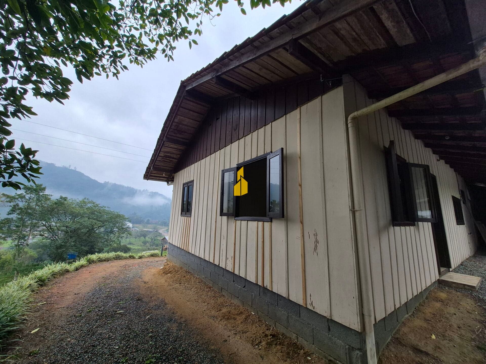 Casa de madeira em Benedito Novo-SC