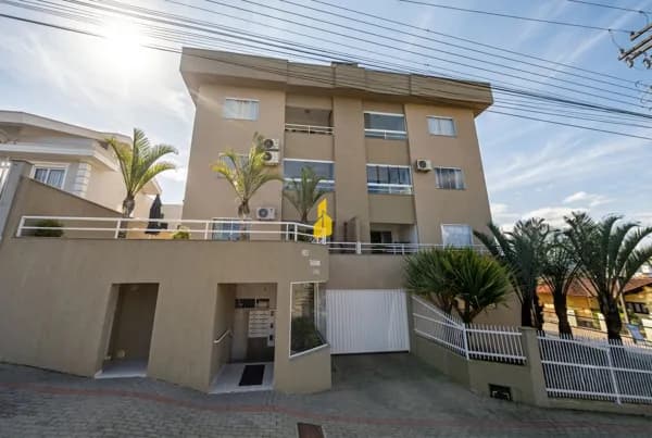 Apartamento no bairro Das Capitais em Timbó-SC