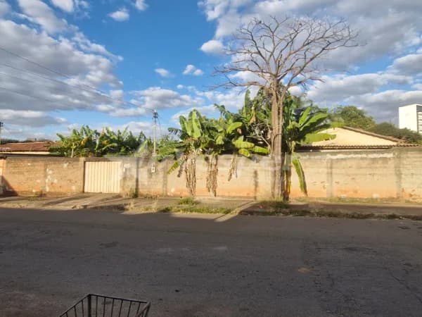 Lote/Terreno em Goiânia - Parque Amazônia