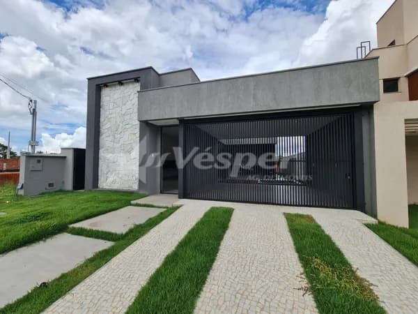 Casa de Condomínio em Senador Canedo - Jardins Bolonha