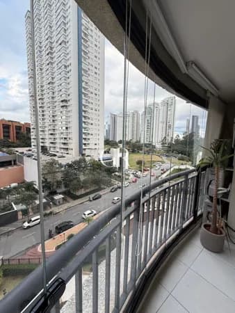 Apartamento em Barueri - Alphaville Empresarial