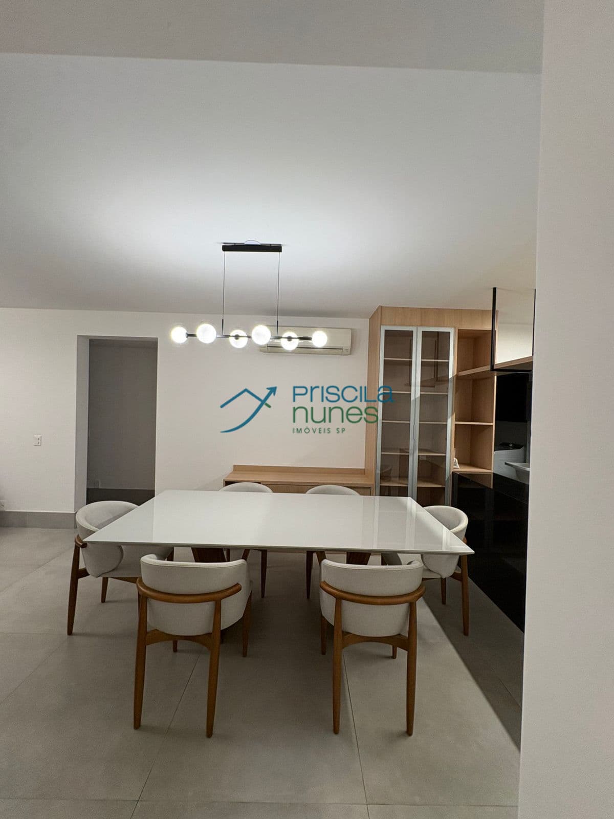 Apartamento Vila Mariana 128 privativos Reformado