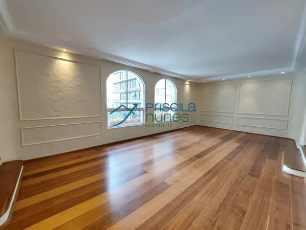 Apartamento Jardim Paulista com 4 quartos, sendo 1 suíte, 279m²