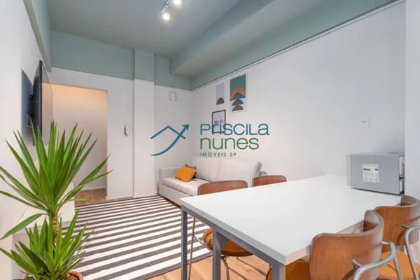 Apartamento Pinheiros com 4 quartos e 4 banheiros, planta que pode ser revertida