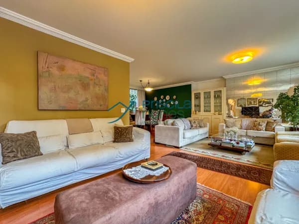 Apartamento Bela Vista com 3 quartos, sendo 1 suíte, 155m²