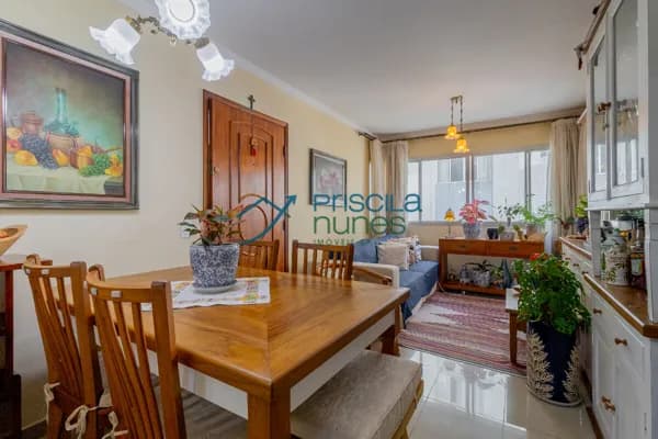 Apartamento Santa Cecília com 2 quartos, 60m²