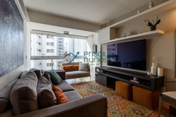 Apartamento Vila Nova Conceição com 3 quartos, sendo 1 suíte, 97m²