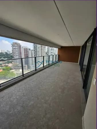 Apartamento Perdizes com 3 quartos, sendo 2 suítes, 157m²