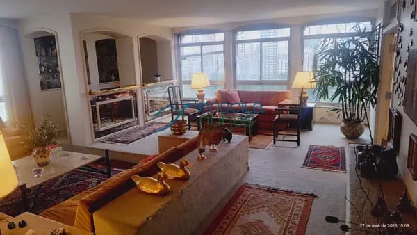 Apartamento Jardim Europa em Andar Alto com Vista Livre