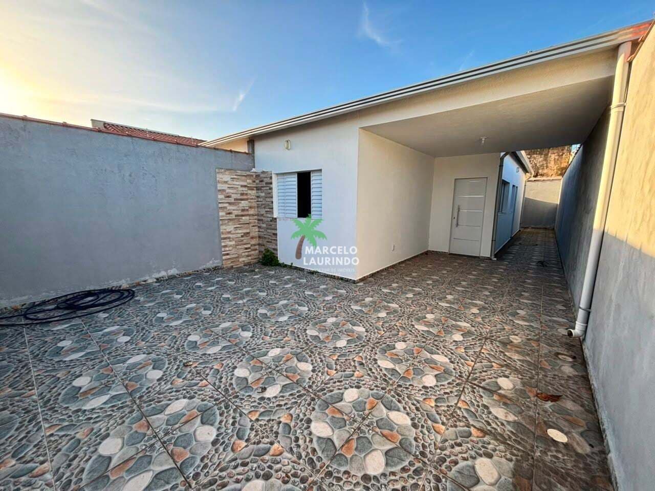 Negociação Facilitada! Casa Nova em Itanhaém – Aceita Carro + Financiamento