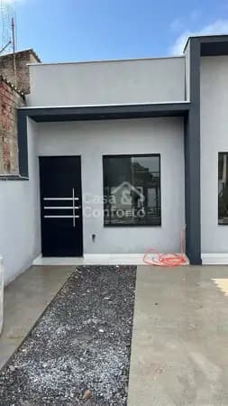 Casa à venda no bairro Parque das Laranjeiras em Sorocaba/SP