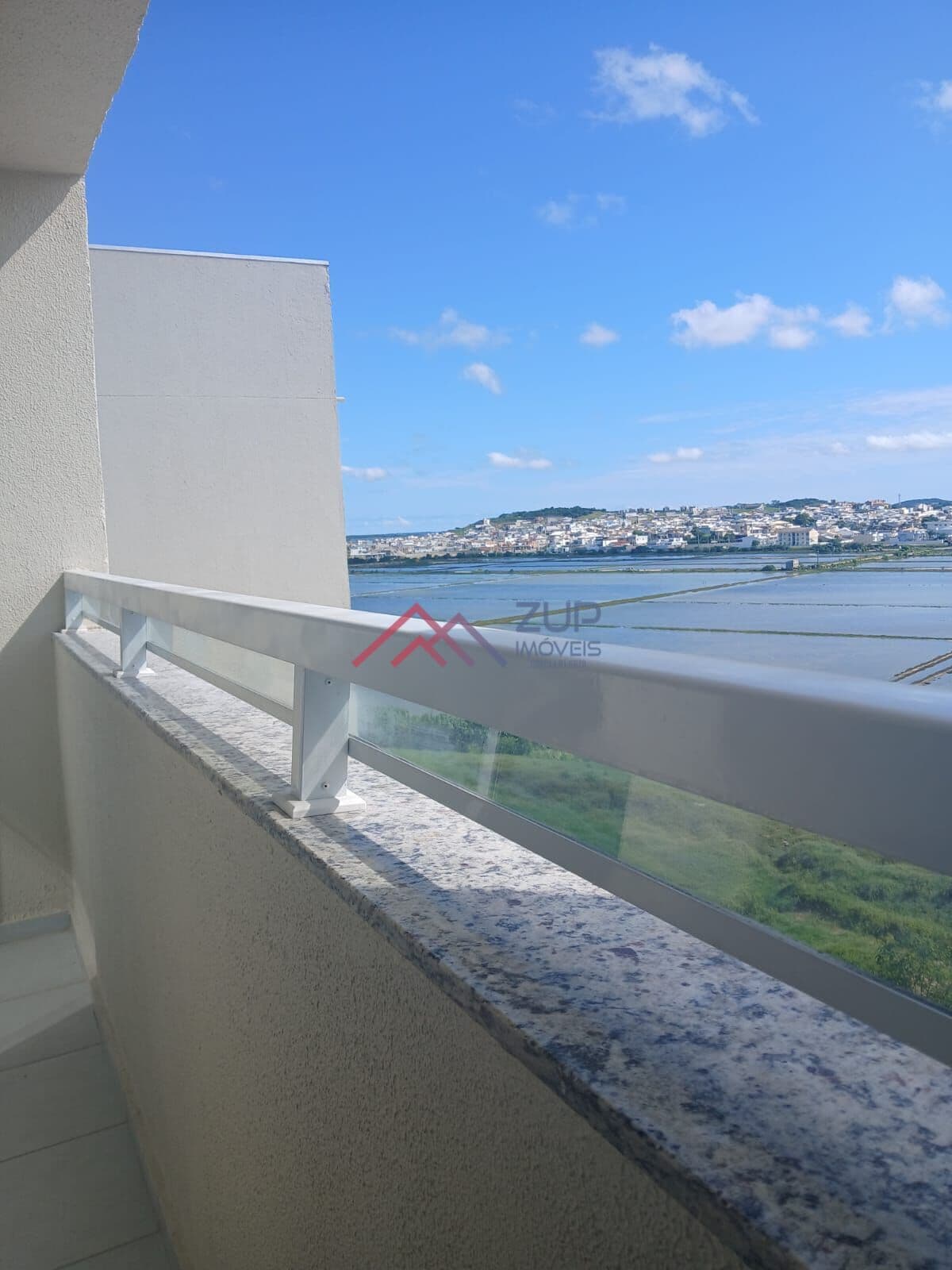 Apartamento com 53m² para Locação no bairro Nova São Pedro, São Pedro da Aldeia/RJ