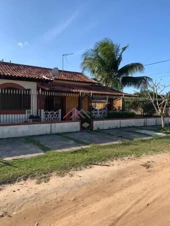 Casa com 155m² a venda no bairro Balneário São Pedro, São Pedro da Aldeia/RJ